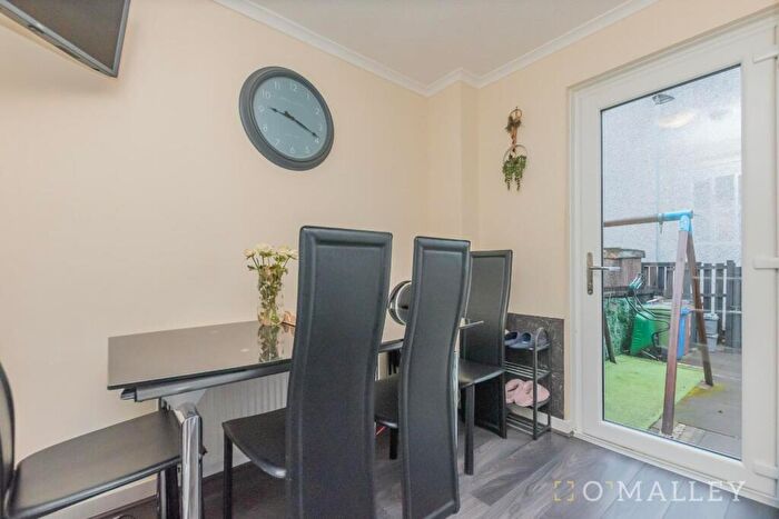 2 Bedroom Terraced House For Sale In Carseview, Tullibody, FK10