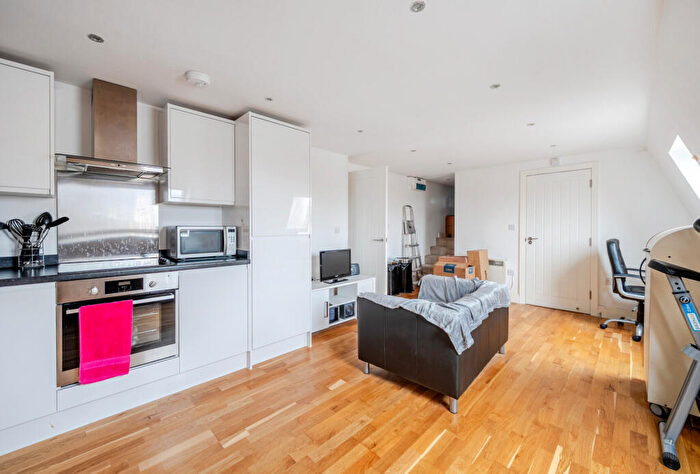 1 Bedroom Apartment For Sale In Marshalls Road, Sutton, SM1