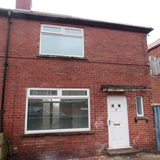 2 Bedroom Semi Detached House To Rent In Oakfield Gardens, Newcastle Upon Tyne, NE15