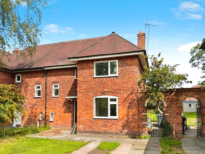 3 Bedroom Semi-Detached House For Sale In Circular Drive, Chester, CH4