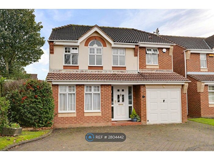 4 Bedroom Detached House To Rent In New Meadows, Rotherham, S62