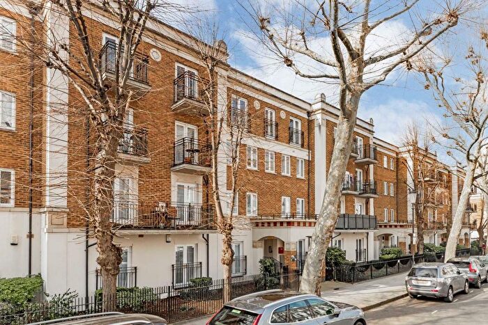 2 Bedroom Flat For Sale In Russell Road, West Kensington, W14