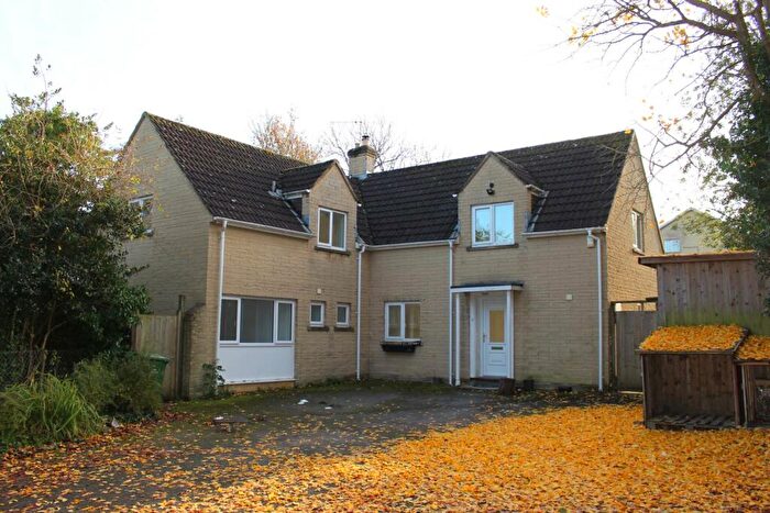 4 Bedroom Detached House To Rent In Twerton, Bath, BA2
