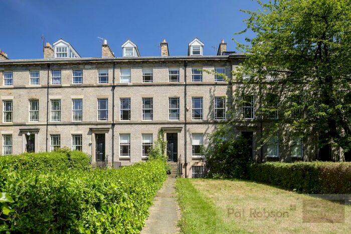 3 Bedroom Property To Rent In Framlington Place, NE2