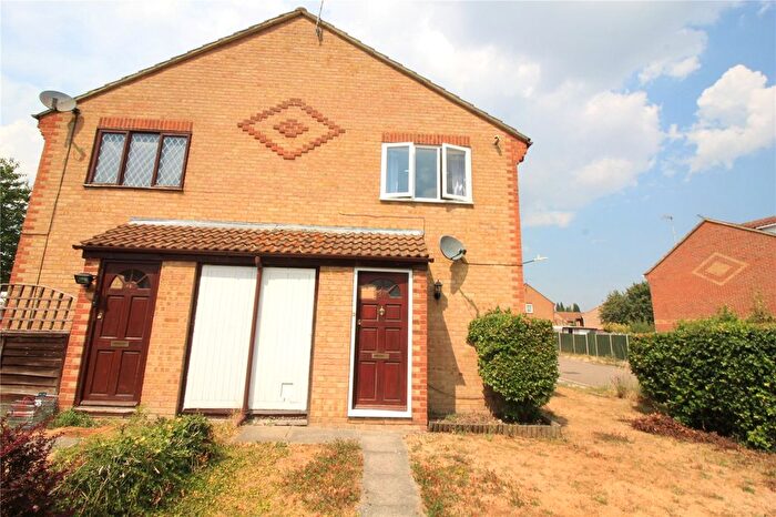 1 Bedroom End Of Terrace House To Rent In Steele Avenue, Greenhithe, Kent, DA9