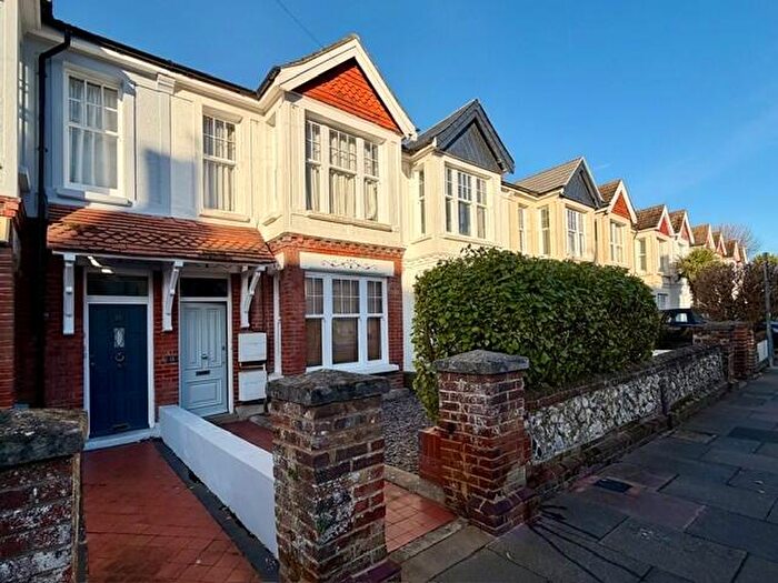 2 Bedroom Flat To Rent In Eriswell Road, Worthing, BN11
