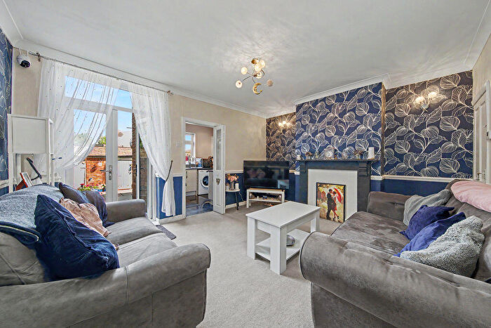 3 Bedroom Terraced House For Sale In Madin Street, Newbold, Chesterfield, S41
