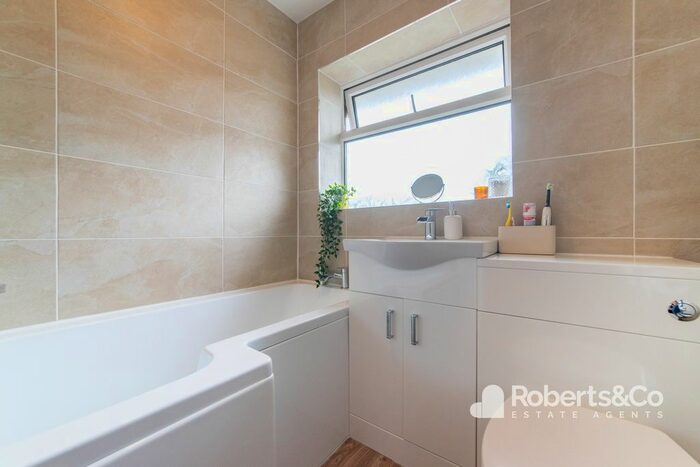 2 Bedroom Semi-Detached House For Sale In Parrock Close, Penwortham, Preston, PR1