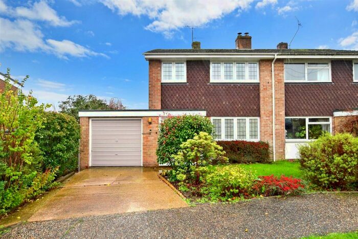 3 Bedroom Semi-Detached House For Sale In Carters Way, Wisborough Green, West Sussex, RH14