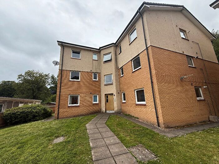 2 Bedroom Flat To Rent In Rose Street, Lesmahagow, ML11