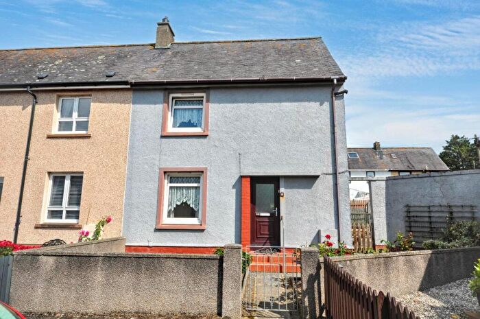 2 Bedroom End Of Terrace House For Sale In Snow Street, Girvan, South Ayrshire, KA26