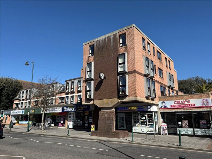 1 Bedroom Flat For Sale In Homemill House, Station Road, New Milton, Hampshire, BH25