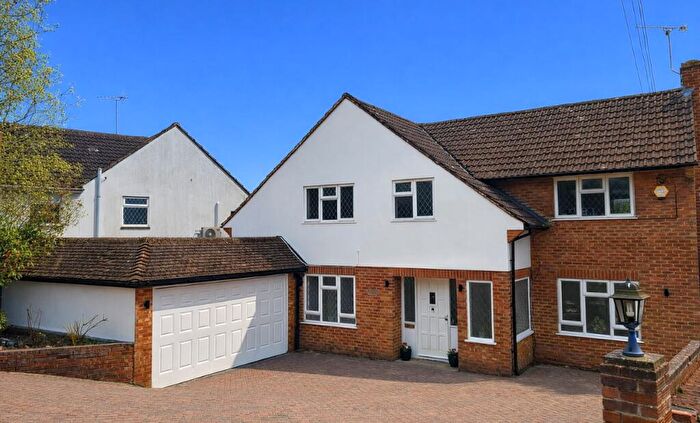 4 Bedroom Detached House For Sale In The Uplands, Gerrards Cross, Buckinghamshire, SL9
