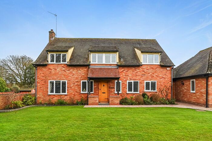 5 Bedroom Detached House For Sale In The Folley, Layer-De-La-Haye, Colchester, CO2