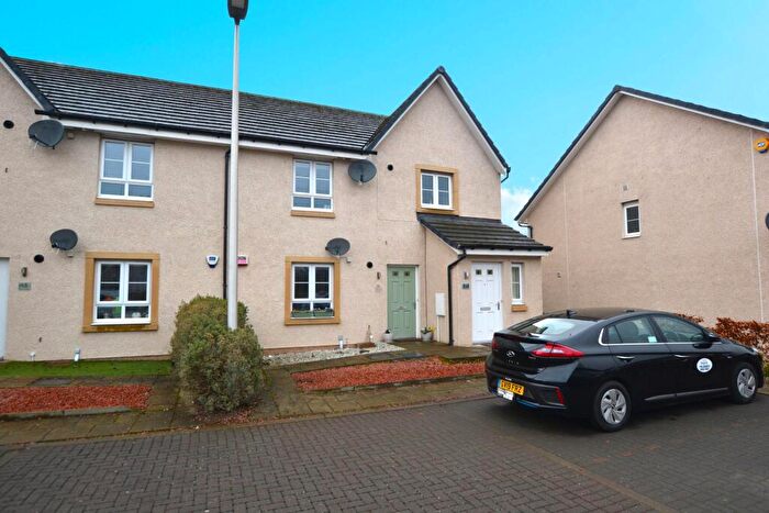 2 Bedroom Flat To Rent In Durie Loan, Edinburgh, EH17