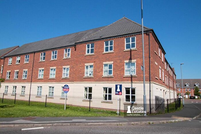 2 Bedroom Flat To Rent In Thompson Court, Chilwell, Nottingham, NG9