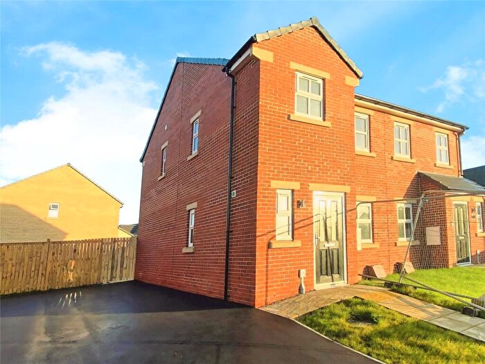 3 Bedroom Semi-Detached House To Rent In Chalk Road, Stainforth, Doncaster, South Yorkshire, DN7