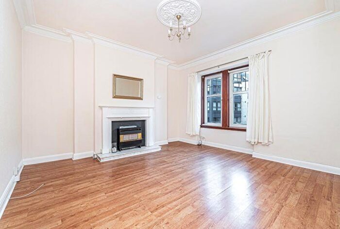 1 Bedroom Flat For Sale In High Street, Kirkcaldy, KY1