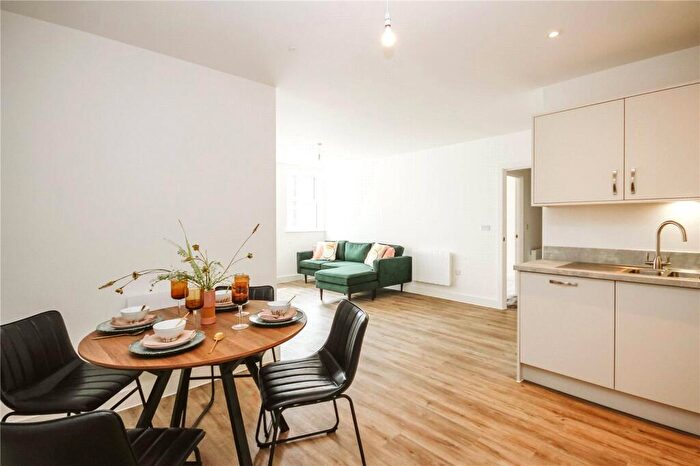 2 Bedroom Apartment To Rent In Beach Road, Weston-super-Mare, BS23