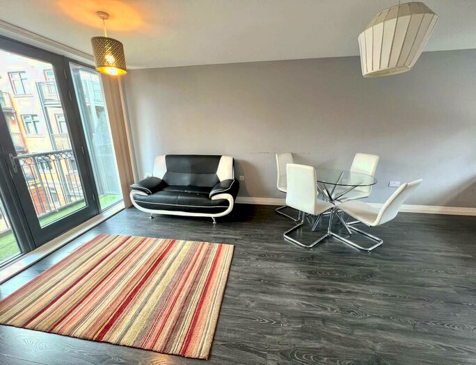 2 Bedroom Apartment To Rent In Metalworks Apartments, Warstone Lane, B18