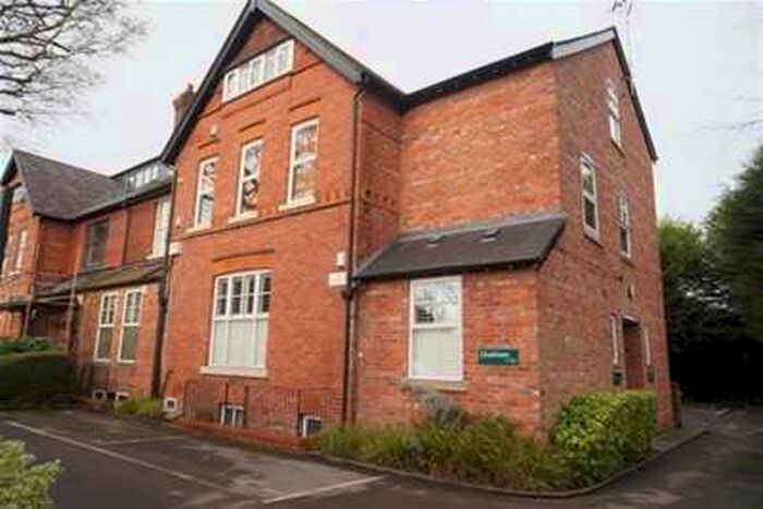 2 Bedroom Flat To Rent In Barlow Moor Road, Didsbury M20