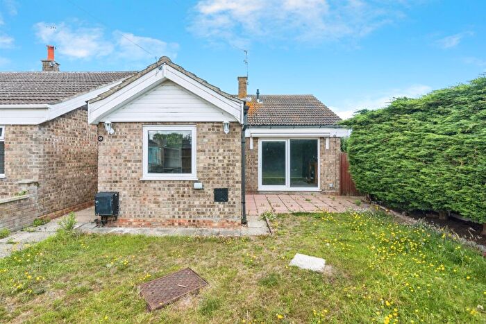 2 Bedroom Detached Bungalow For Sale In Cranesbill Road, Lowestoft, NR33