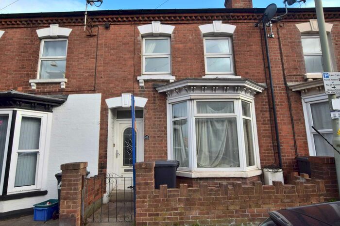 3 Bedroom Terraced House To Rent In Stroud Road, Gloucester GL1