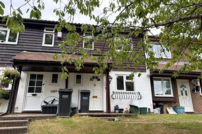 3 Bedroom Terraced House To Rent In Aveling Close, Purley, Surrey, CR8