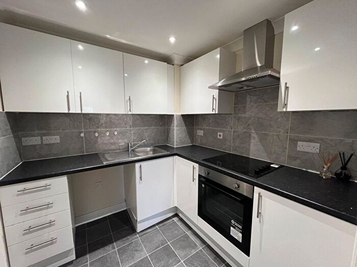 2 Bedroom Flat To Rent In Sanderson Villas, Gateshead, NE8