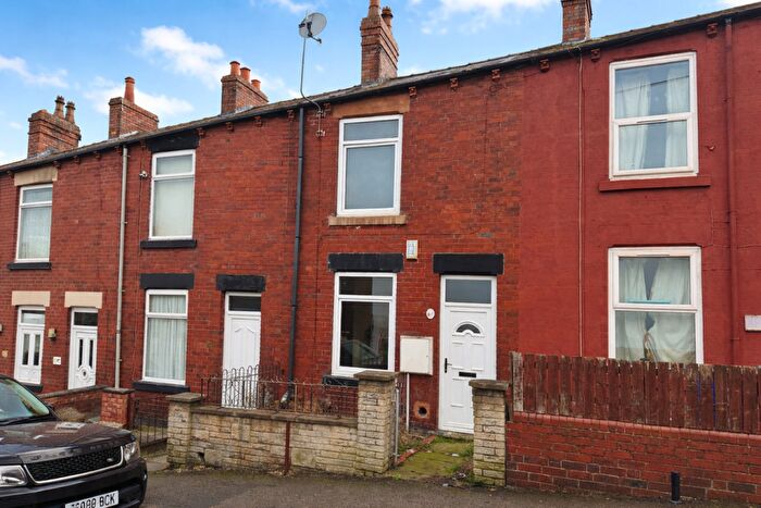 2 Bedroom Terraced House For Sale In Marsh Street, Wombwell, Barnsley, S73