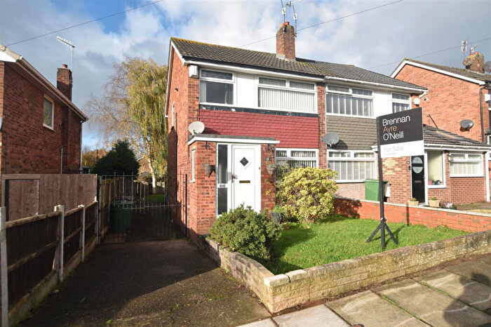 3 Bedroom Semi-Detached House For Sale In Wethersfield Road, Prenton, CH43