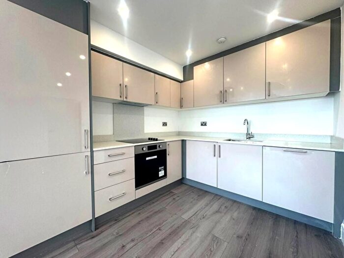 2 Bedroom Flat To Rent In Swanley Centre, Swanley, BR8