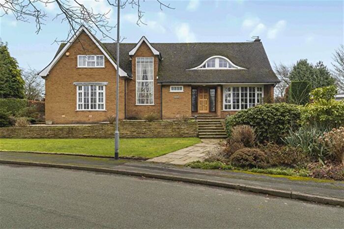 5 Bedroom Detached House For Sale In South View Avenue, Gawsworth, Macclesfield, SK11