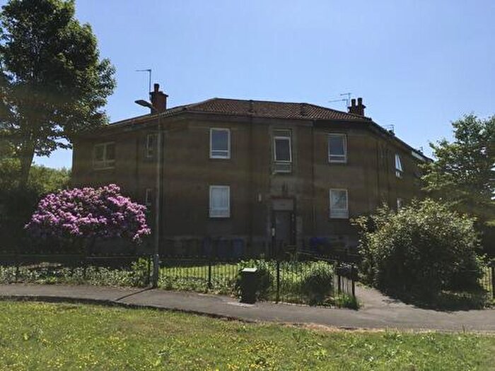 2 Bedroom Flat To Rent In Renfrew Road, Paisley, PA3