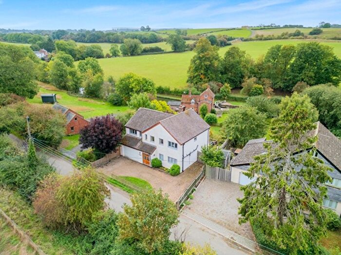 4 Bedroom Detached House For Sale In Dark Lane, Braunston, NN11