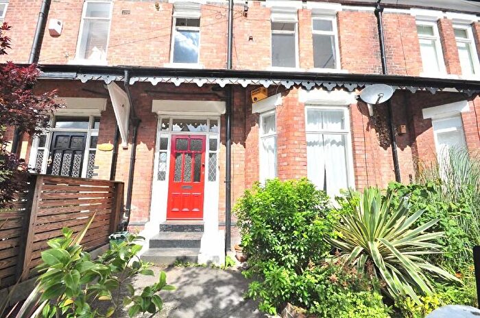 1 Bedroom Apartment To Rent In Burton Avenue, West Didsbury, M20