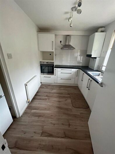 2 Bedroom Apartment To Rent In Bramhall Lane, Stockport, SK3