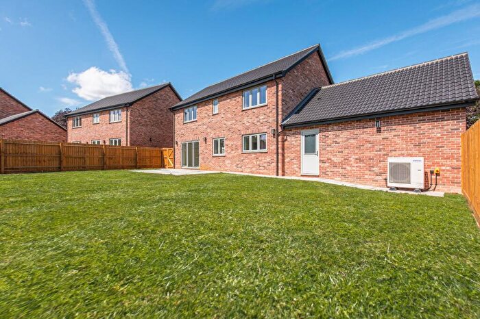 4 Bedroom Detached House For Sale In Superb Chain Free Family Home, Complete With Double Garage & South Facing Garden, PE37