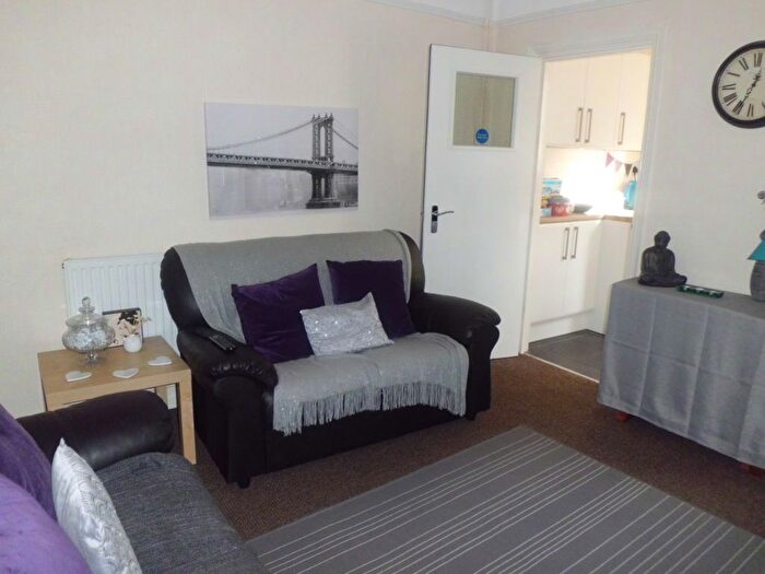 3 Bedroom Property To Rent In Rookery Road, Selly Oak, Birmingham, B29