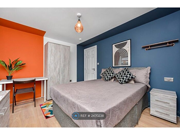 Studio To Rent In Wingmore Road, London, SE24