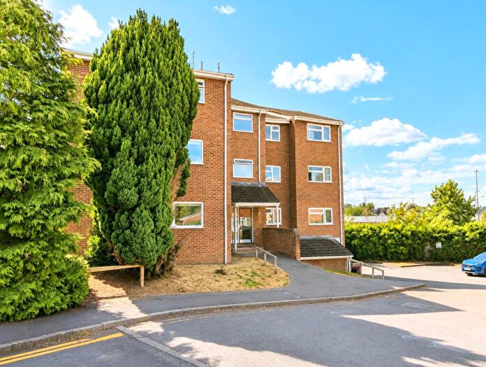 2 Bedroom Apartment To Rent In Alderman Willey Close, Wokingham, Berkshire, RG41