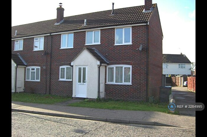 2 Bedroom End Of Terrace House To Rent In Beckers Green Road, Braintree, CM7