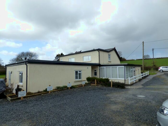 2 Bedroom Flat To Rent In Ty Brynteilo, Manordeilo, Carmarthenshire SA19