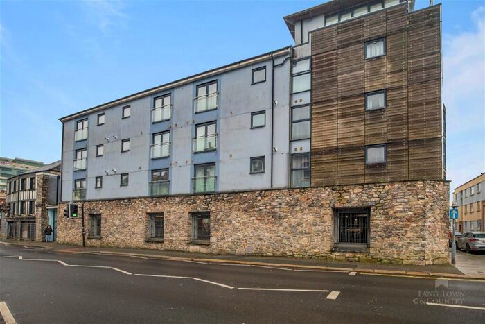 2 Bedroom Apartment To Rent In Sutton Harbour, PL4