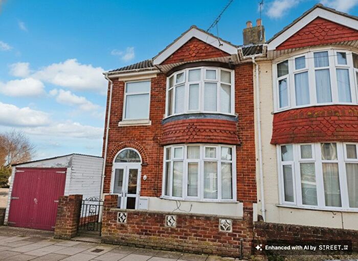3 Bedroom End Of Terrace House For Sale In Westover Road, Portsmouth, PO3