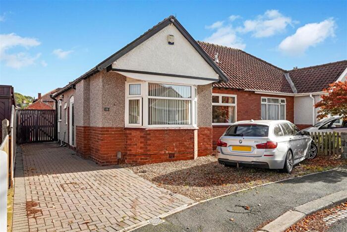 2 Bedroom Semi-Detached House For Sale In Hillside Road, Darlington, DL3