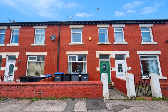 2 Bedroom Terraced House For Sale In Cunliffe Road, Blackpool, FY1