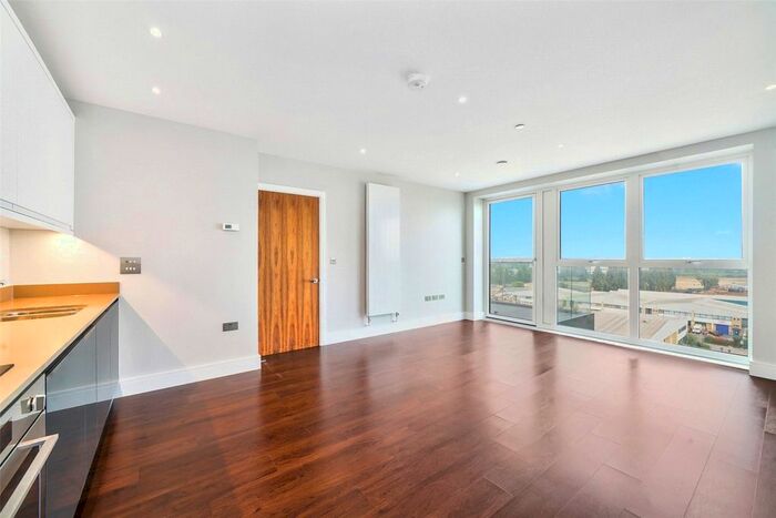 2 Bedroom Property To Rent In Samuelson House, Bridge Road, Southall, Uxbridge, UB2