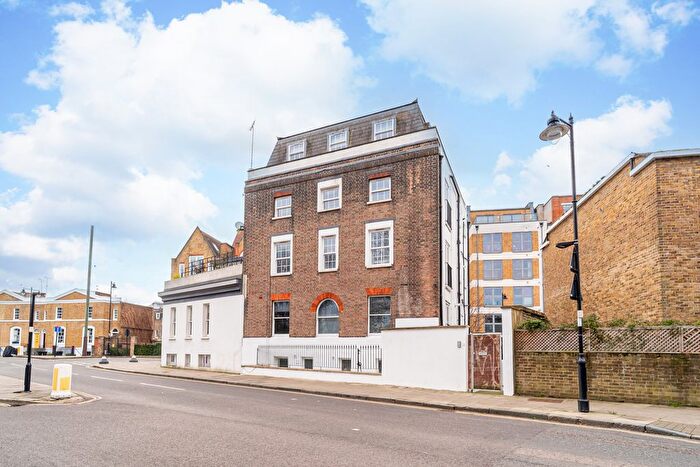1 Bedroom Flat For Sale In Shepperton Road, Islington, London, N1