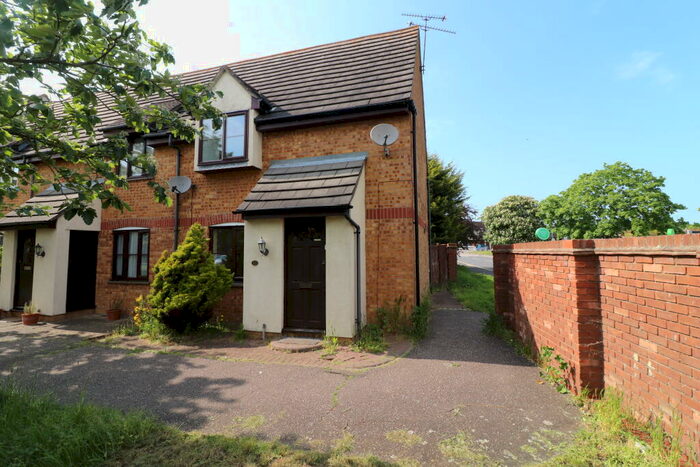 2 Bedroom End Of Terrace House To Rent In Palmers Croft, Chelmer Village, Chelmsford, CM2